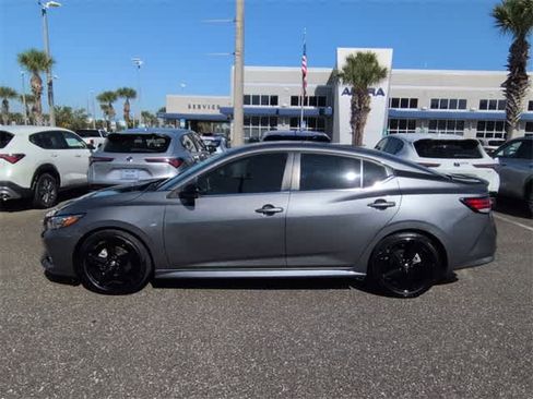 Used 2023 Nissan Sentra SR w/ Trunk Package image 5