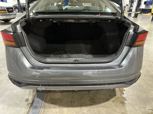 Used 2023 Nissan Altima 2.5 SV image 19