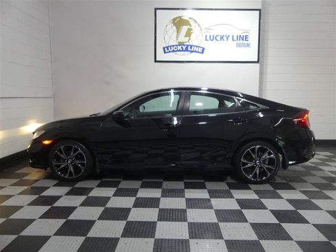 Used 2019 Honda Civic Sport image 7
