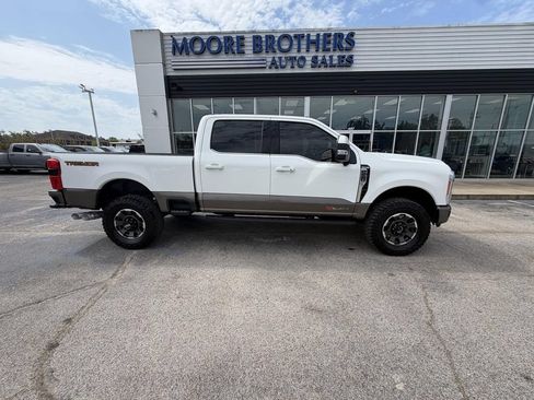 Used 2023 Ford F250 King Ranch w/ Tremor Off-Road Package AWD/4WD image 1