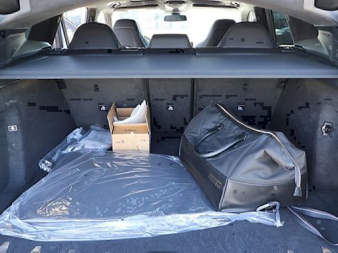 Used 2024 BMW XM image 9