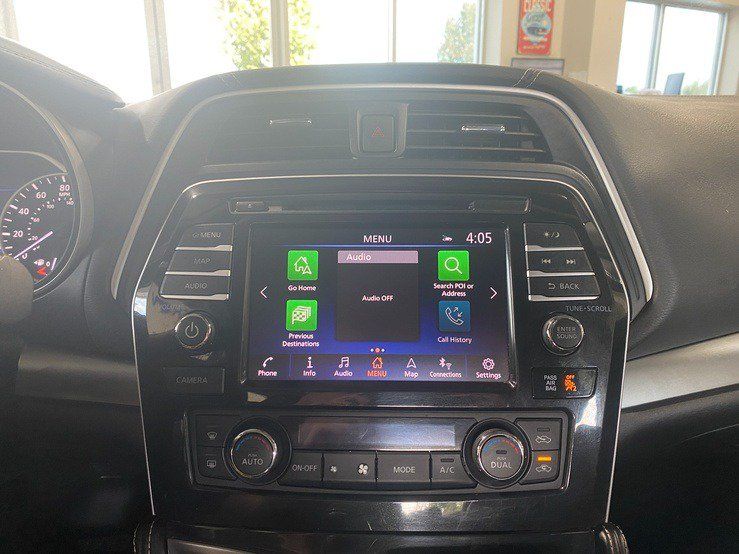 Used 2023 Nissan Maxima SV w/ Floor Mat Group FWD image 22