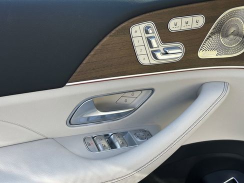 Certified 2026 Mercedes-Benz GLE 450 4MATIC image 12