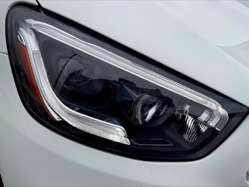 Used 2022 Mercedes-Benz GLC 300 4MATIC w/ Multimedia Package Lite image 30