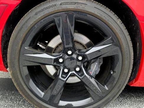 Used 2016 Chevrolet Camaro SS image 6