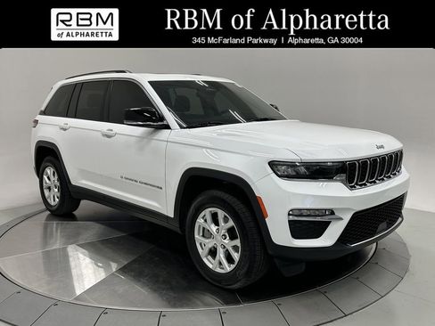 Used 2023 Jeep Grand Cherokee Limited w/ Trailer Tow Prep Group (B) image 1