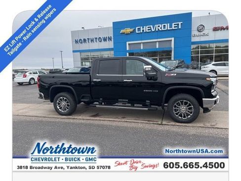 New 2026 Chevrolet Silverado 2500 LTZ w/ LTZ Convenience Package image 4