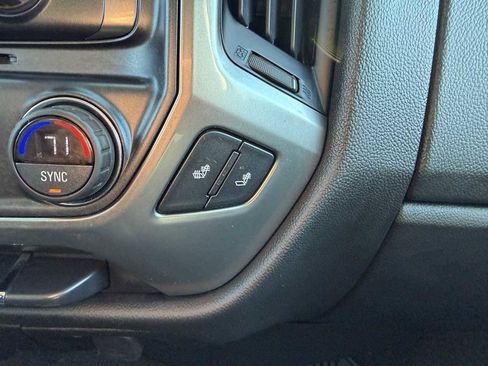 Used 2018 Chevrolet Silverado 1500 LT w/ All Star Edition image 36