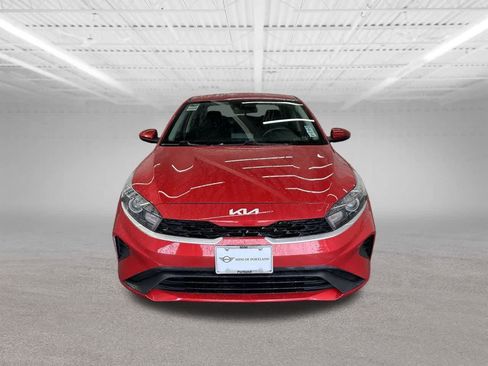Used 2024 Kia Forte LXS image 6