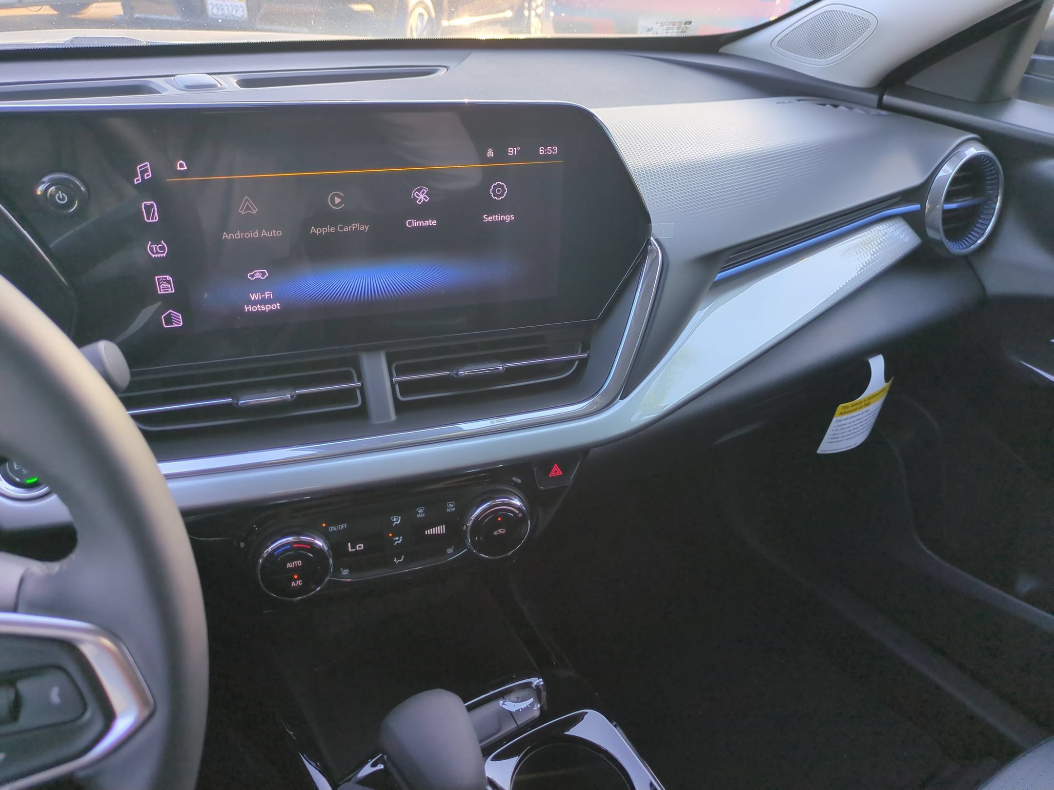 Used 2026 Chevrolet Trax LT w/ Driver Confidence Package FWD image 17