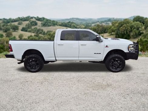 Used 2023 RAM 2500 Laramie AWD/4WD image 11