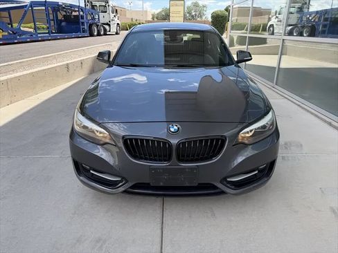 Used 2017 BMW 230i Coupe w/ Driving Assistance Package RWD image 3