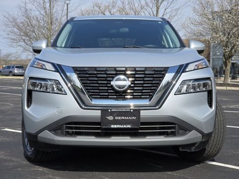 Used 2023 Nissan Rogue SV image 13