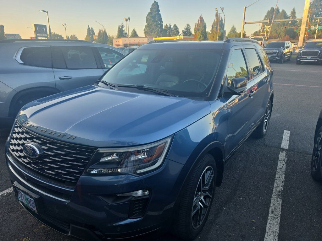 Used 2018 Ford Explorer Sport w/ Equipment Group 401A AWD/4WD image 7