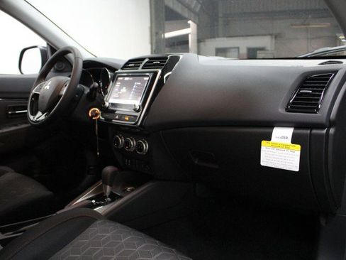 New 2026 Mitsubishi Outlander Sport LE image 17