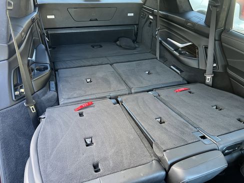 Used 2021 BMW X7 xDrive40i w/ M Sport Package image 25