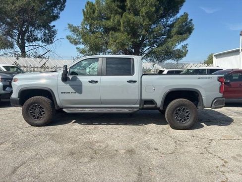 Certified 2025 Chevrolet Silverado 2500 ZR2 w/ ZR2 Bison Edition image 8