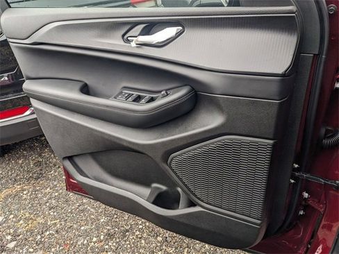 New 2025 Jeep Grand Cherokee L Altitude image 20