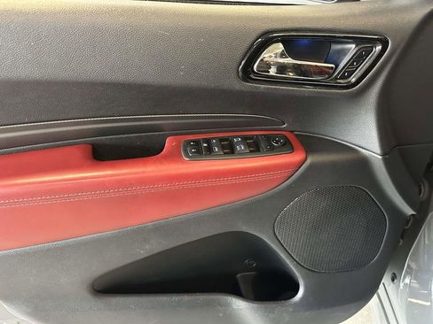Used 2022 Dodge Durango R/T w/ Blacktop Package AWD/4WD image 19