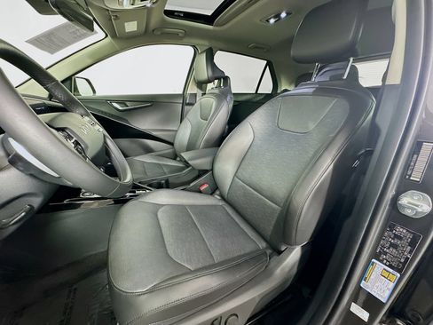Used 2024 Kia Niro Wave FWD image 22