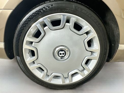 Used 2011 Bentley Mulsanne RWD image 62