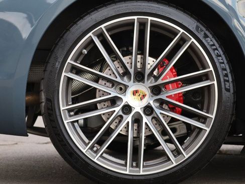 Used 2017 Porsche 718 Cayman S image 57