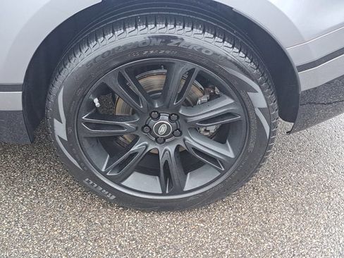 Used 2020 Land Rover Range Rover Velar R-Dynamic S image 5