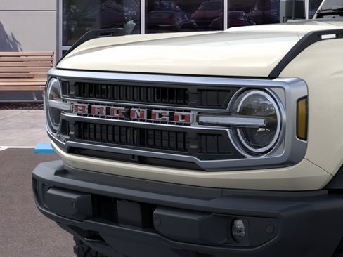 New 2026 Ford Bronco Outer Banks w/ Sasquatch Package AWD/4WD image 19
