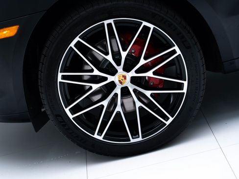 Used 2026 Porsche Macan S AWD/4WD image 12