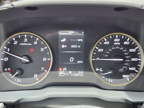 Used 2025 Subaru Crosstrek 2.5i Sport AWD/4WD image 12