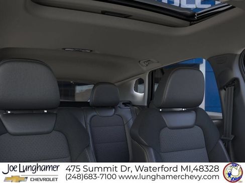 New 2026 Chevrolet Trax LT w/ Sunroof Package FWD image 24