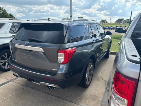 Used 2020 Ford Explorer Platinum w/ Premium Technology Package AWD/4WD image 5