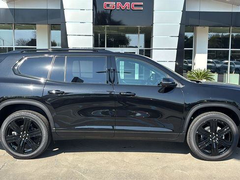 New 2026 GMC Acadia Elevation w/ Black Edition FWD image 8