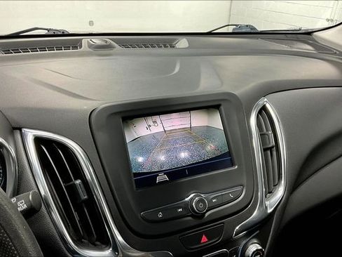 Used 2020 Chevrolet Equinox LT image 15