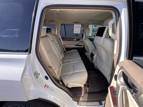 Used 2014 Lexus GX 460 Luxury AWD/4WD image 36