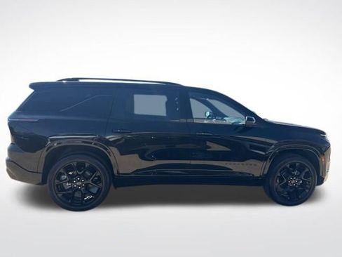 New 2026 Chevrolet Traverse RS image 6