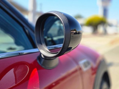 Used 2016 MINI Cooper Clubman FWD image 50