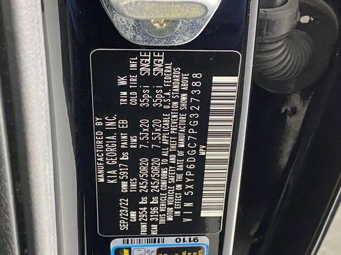 Certified 2023 Kia Telluride S w/ S Sunroof Package image 35