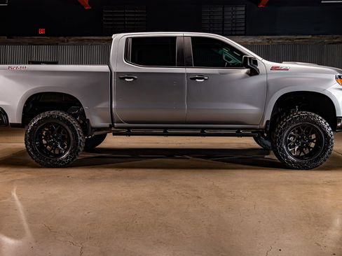 Used 2025 Chevrolet Silverado 1500 Custom Trail Boss image 11