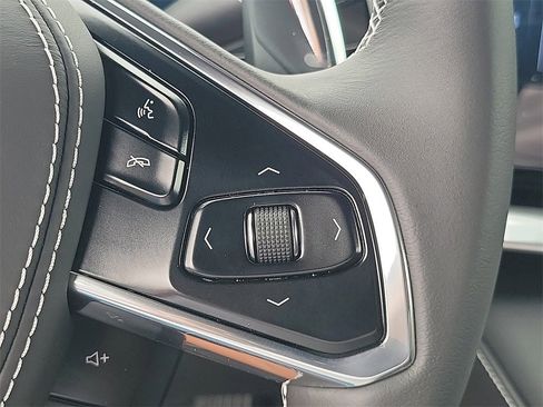 New 2025 Chevrolet Corvette E-Ray image 6