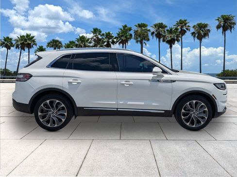 Used 2021 Lincoln Nautilus Reserve w/ Equipment Group 201A AWD/4WD image 9