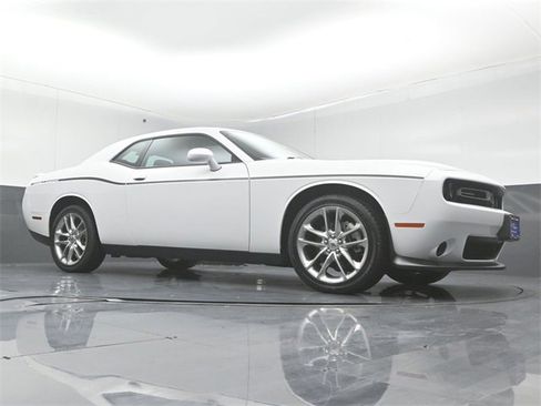 Used 2023 Dodge Challenger GT image 34