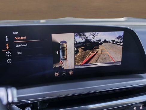 Certified 2024 Cadillac Lyriq Luxury image 15