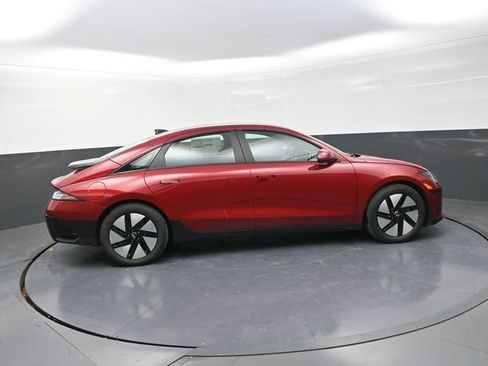 New 2025 Hyundai Ioniq 6 SE AWD/4WD image 9