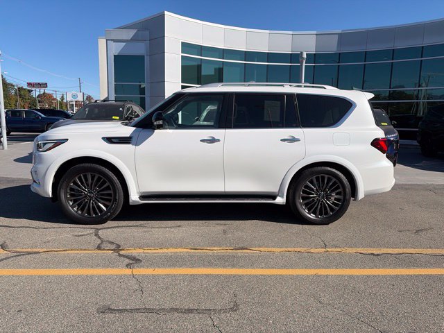 Certified 2023 INFINITI QX80 Premium Select w/ Cargo Package AWD/4WD image 3