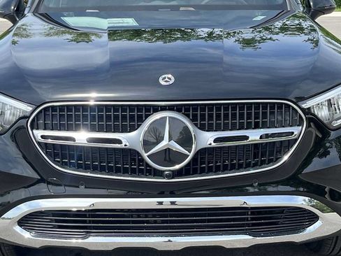 Used 2026 Mercedes-Benz GLC 300 4MATIC image 22