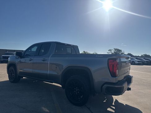Used 2021 GMC Sierra 1500 Elevation w/ Preferred Package AWD/4WD image 15