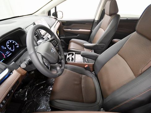 New 2026 Honda Odyssey Elite image 11