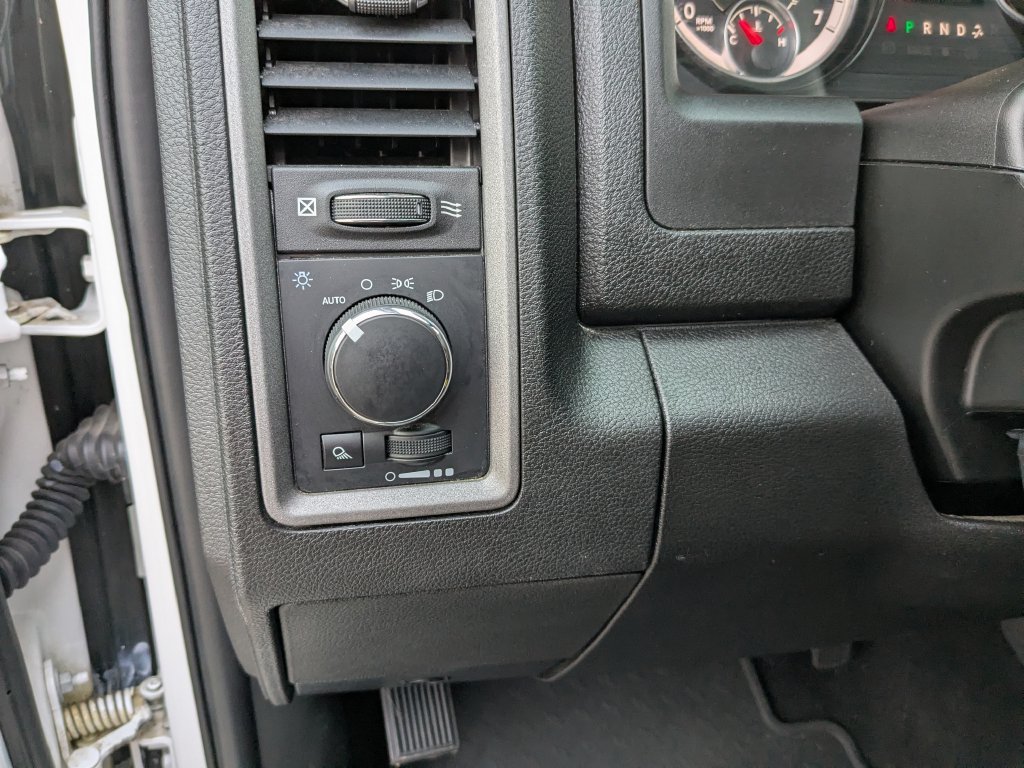 Used 2023 RAM 1500 Tradesman AWD/4WD image 17