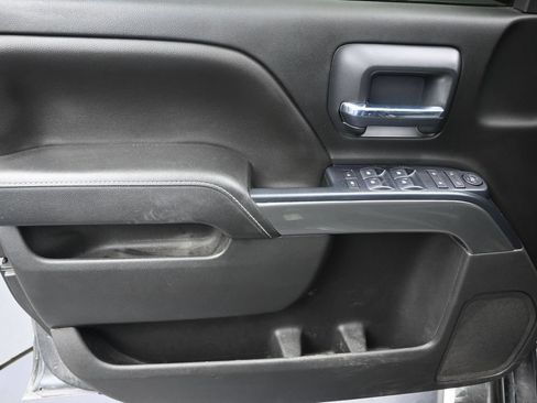 Used 2018 Chevrolet Silverado 1500 LT w/ All Star Edition RWD image 11